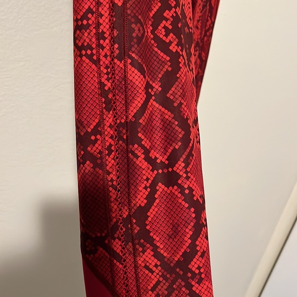 Lululemon Workout pants - Picture 6 of 6